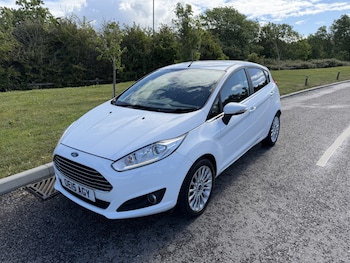 Used Ford Fiesta 2015 for sale - 78628412: Photo
