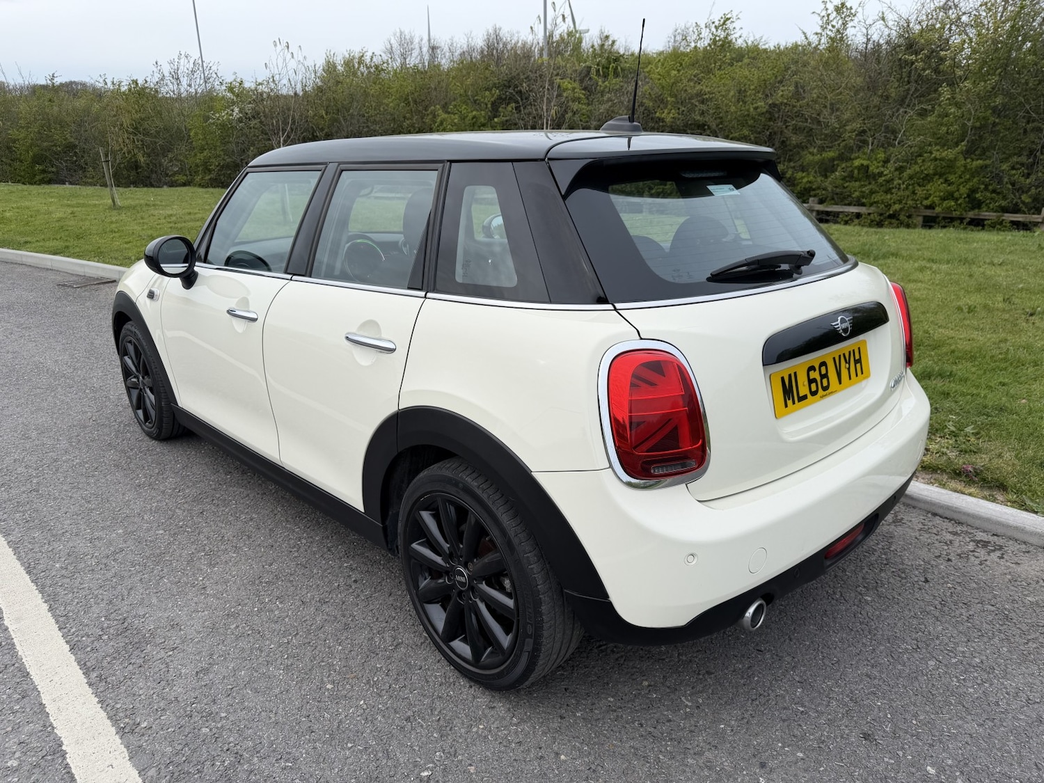 Used MINI Hatch 2018 for sale - 78201901: Photo 2