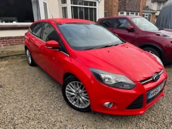 Used Ford Focus 2014 for sale - 77014786: Photo