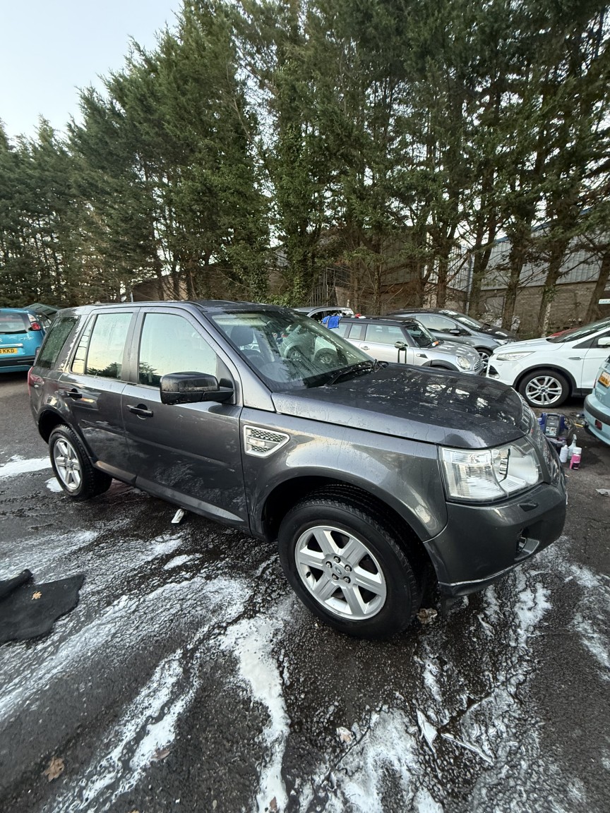 Used Land Rover Freelander 2010 for sale - 76605712: Photo 1