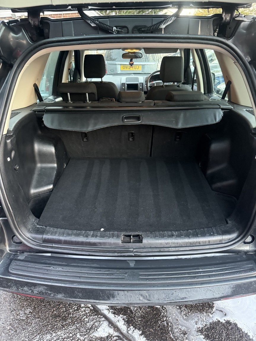 Used Land Rover Freelander 2010 for sale - 76605712: Photo 7