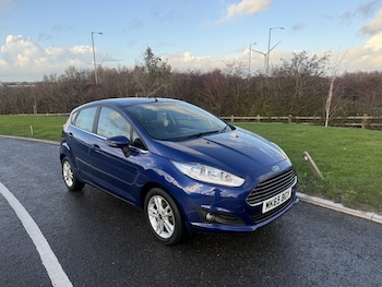 Used Ford Fiesta 2015 for sale - 76784943: Photo