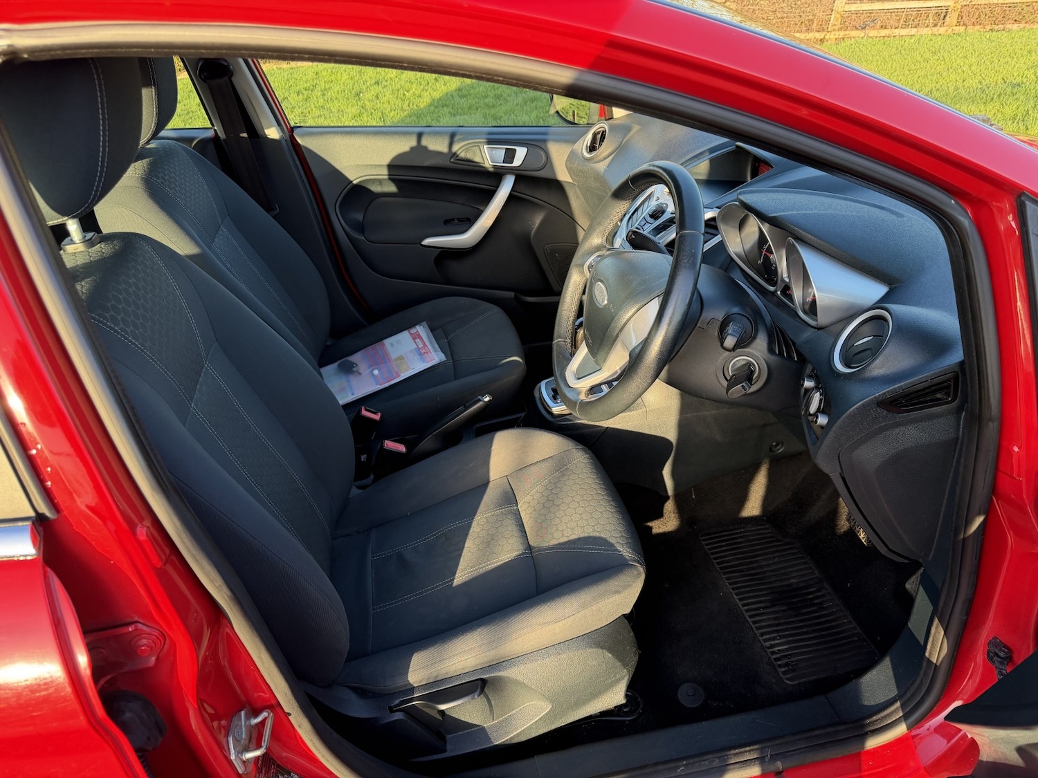 Used Ford Fiesta 2012 for sale - 77836890: Photo 9