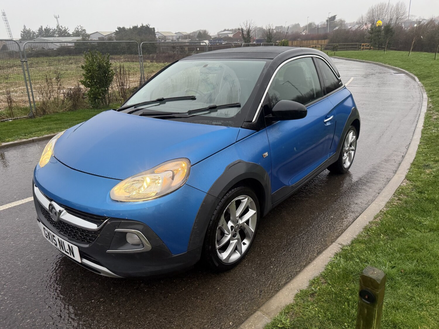 Used Vauxhall ADAM 2015 for sale - 77516129: Photo 7