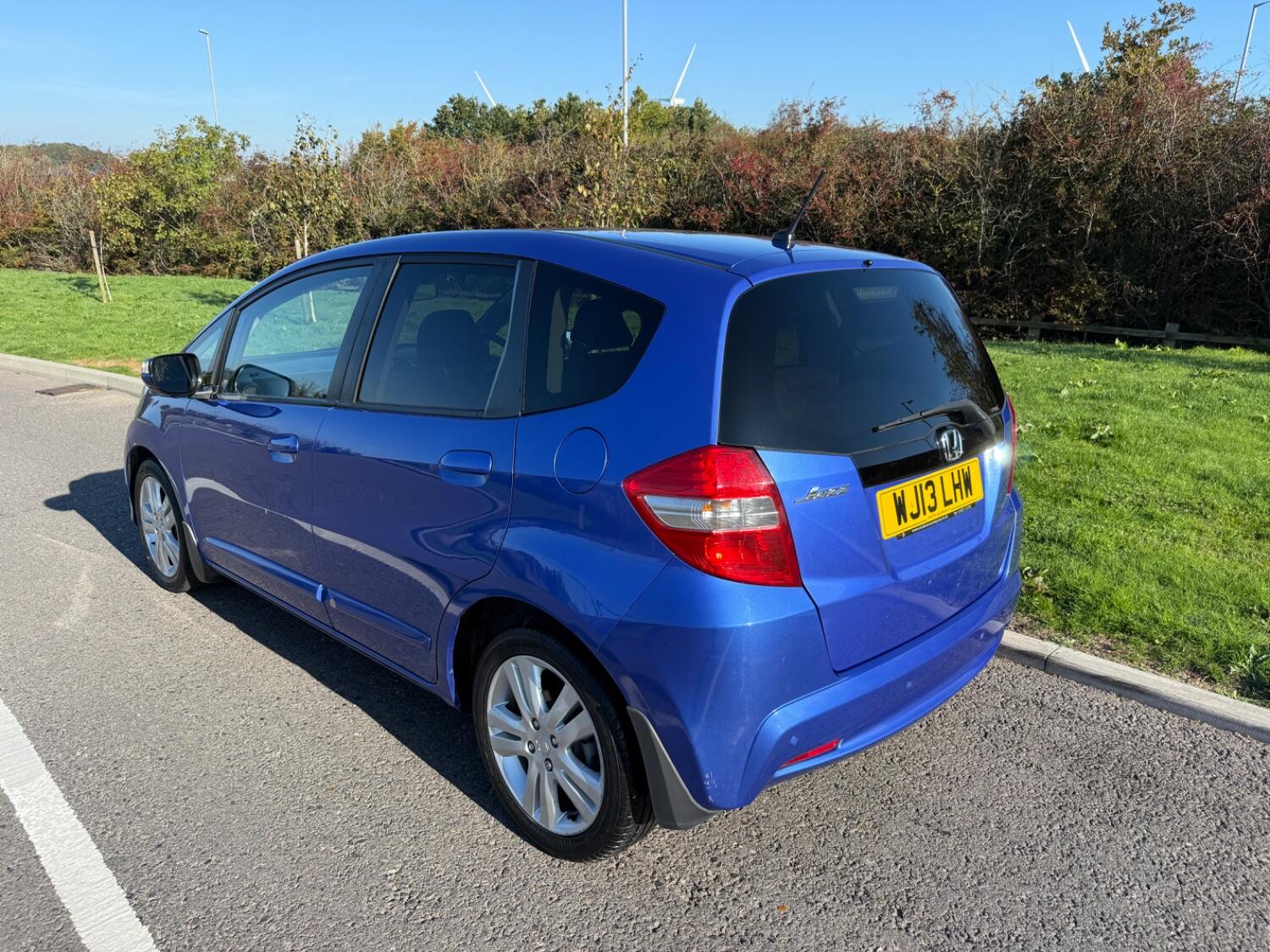 Used Honda Jazz 2013 for sale - 76093666: Photo 3