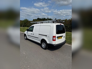 Used Volkswagen Caddy Maxi 2013 for sale - 75511140: Photo