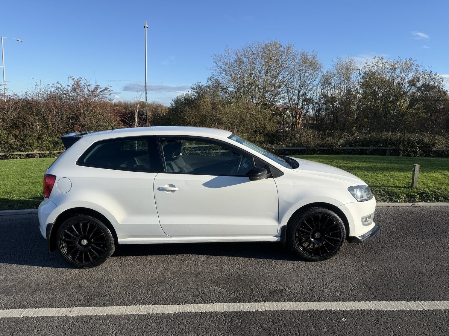 Used Volkswagen Polo 2013 for sale - 76649812: Photo 6