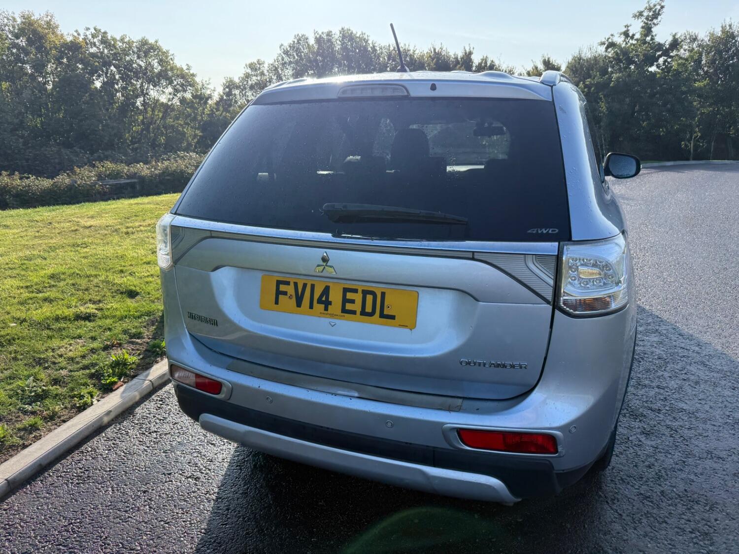 Used Mitsubishi Outlander 2014 for sale - 76769285: Photo 3