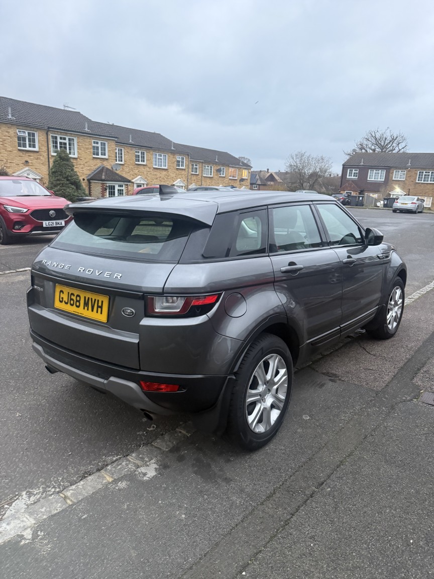 Used Land Rover Range Rover Evoque 2018 for sale - 76945555: Photo 3
