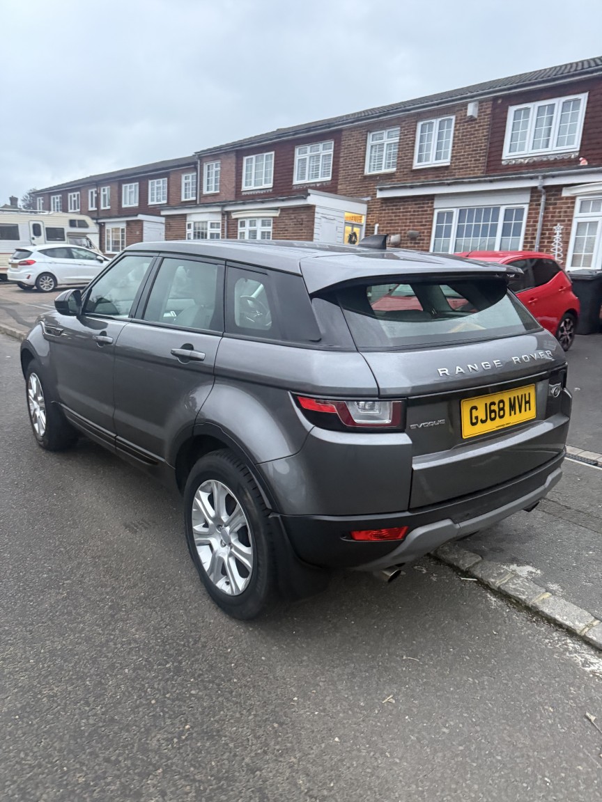 Used Land Rover Range Rover Evoque 2018 for sale - 76945555: Photo 5
