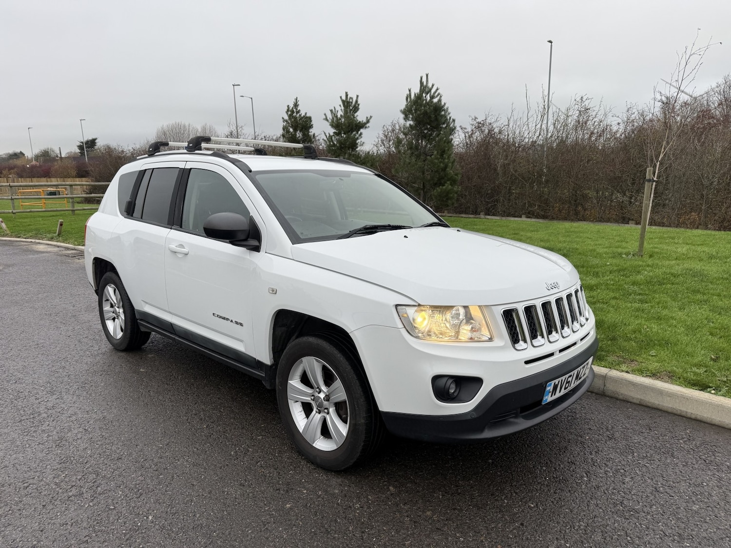 Used Jeep Compass 2011 for sale - 76911072: Photo 1