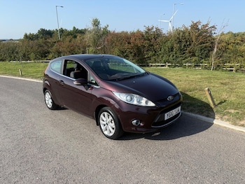 2010 - 1.4 Zetec 3-Door