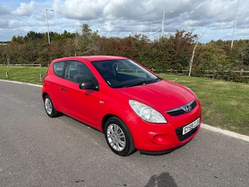 Used Hyundai i20 2009 for sale - 75975631: Photo