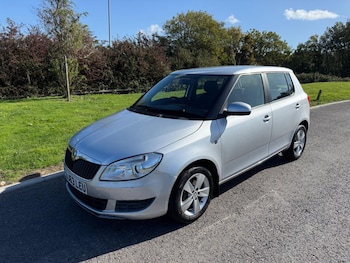 Used Skoda Fabia 2013 for sale - 76011410: Photo 2