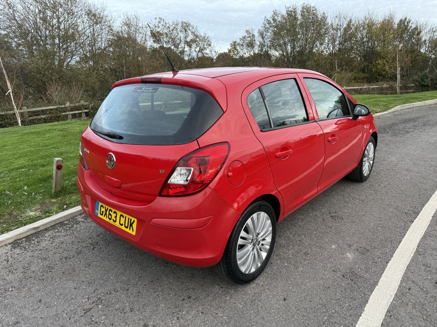 Used Vauxhall Corsa 2013 for sale - 76553990: Photo 2