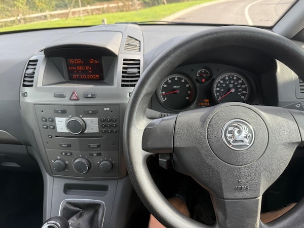 Used Vauxhall Zafira 2007 for sale - 76205614: Photo 10