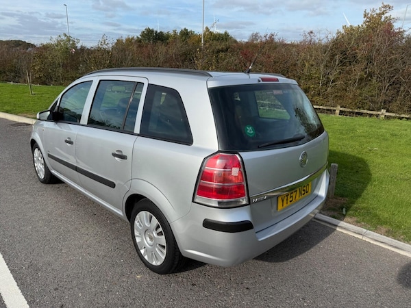 Used Vauxhall Zafira 2007 for sale - 76205614: Photo 4