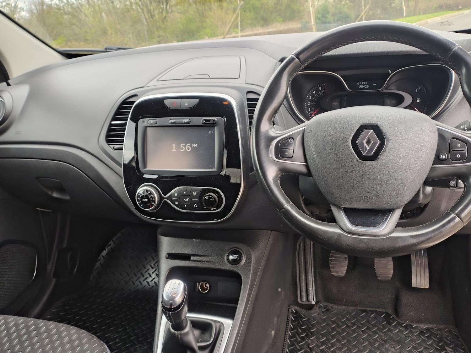 Used Renault Captur 2017 for sale - 78139394: Photo 6
