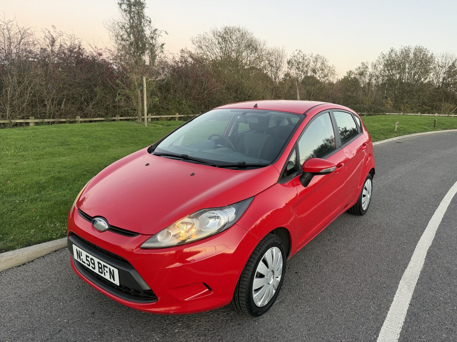 Used Ford Fiesta 2010 for sale - 76605827: Photo 4
