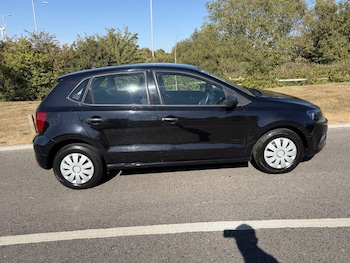 Used Volkswagen Polo 2015 for sale - 79507860: Photo