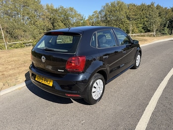 Used Volkswagen Polo 2015 for sale - 79507860: Photo