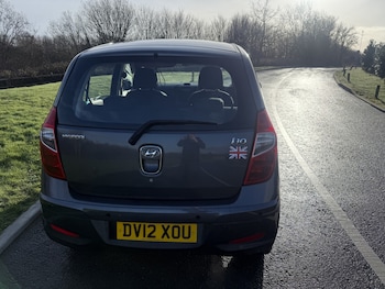 Used Hyundai i10 2012 for sale - 77357363: Photo