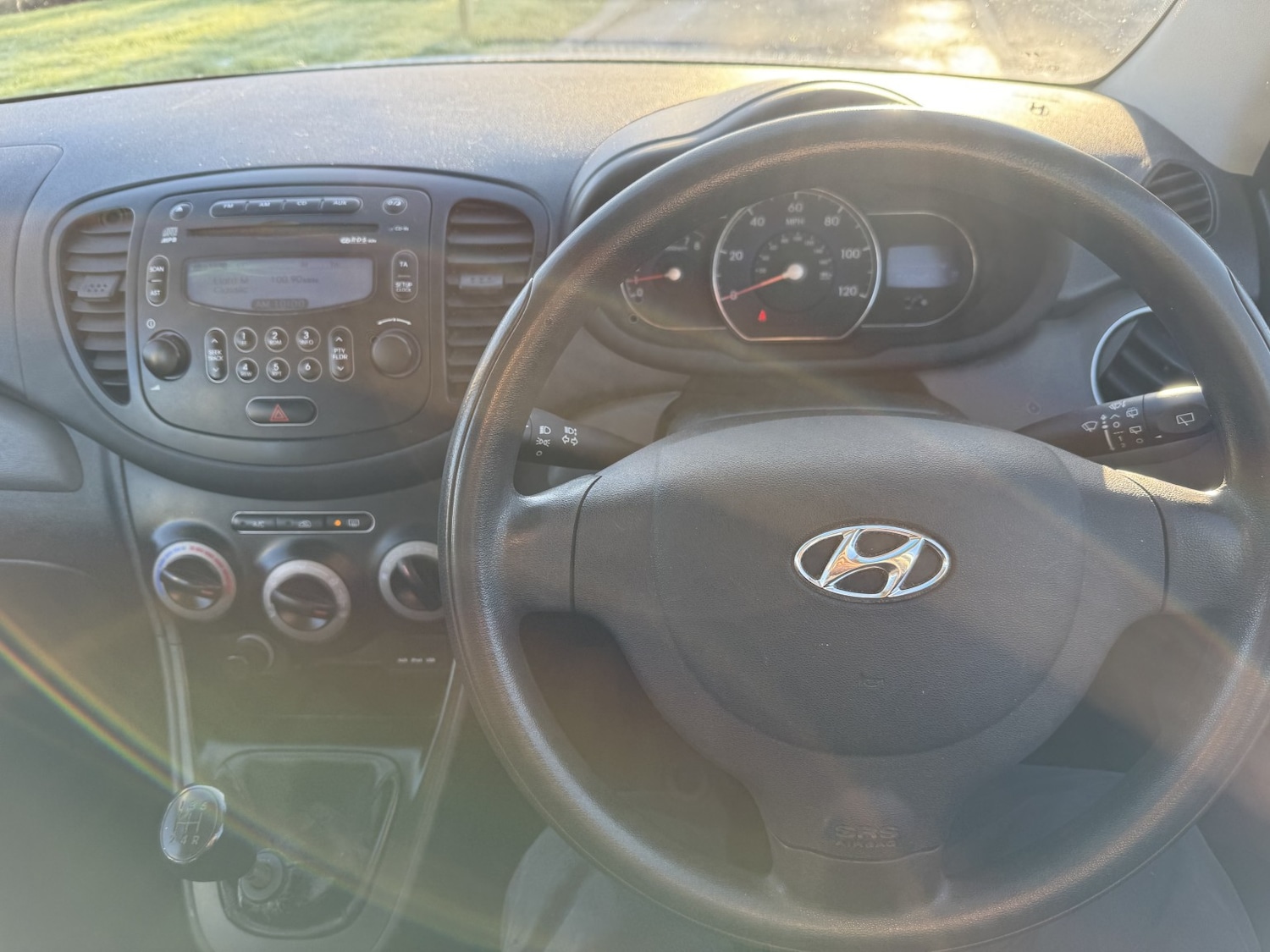 Used Hyundai i10 2012 for sale - 76699277: Photo 10