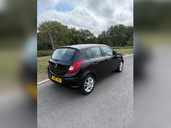 Used Vauxhall Corsa 2012 for sale - 75644269: Photo