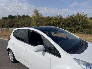 Used Kia Venga 2013 for sale - 79404425: Photo