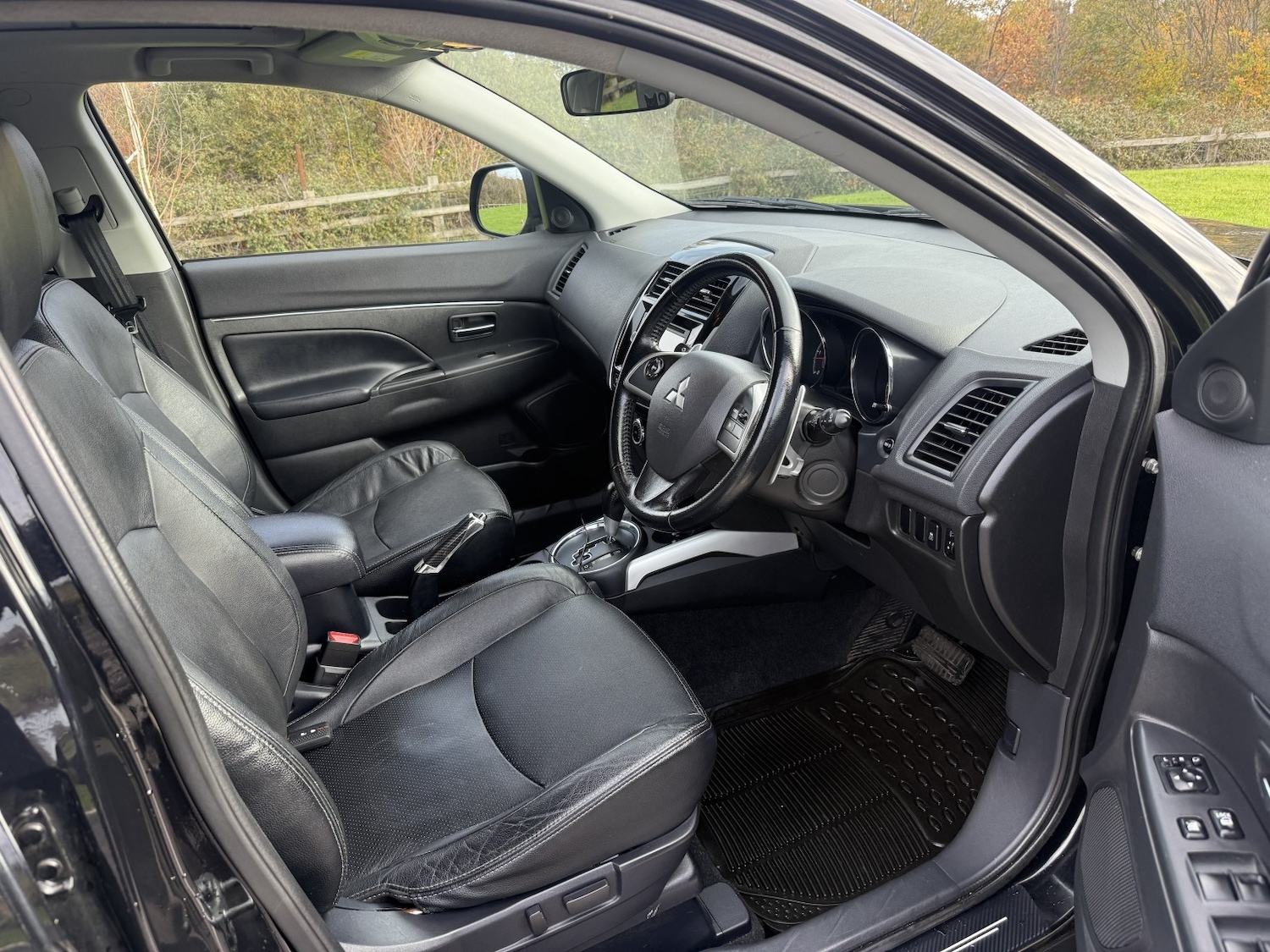 Used Mitsubishi ASX 2014 for sale - 76471172: Photo 9