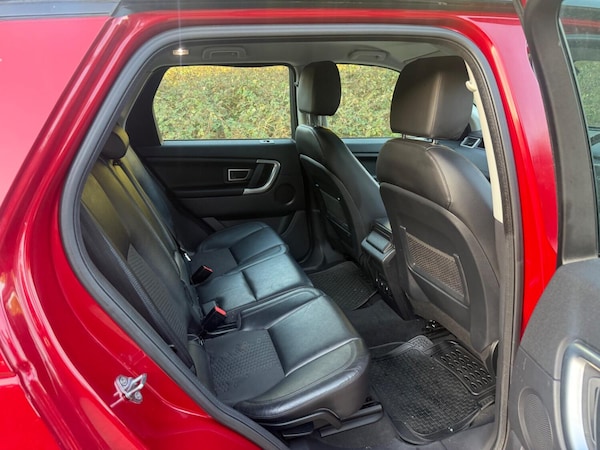 Used Land Rover Discovery Sport 2015 for sale - 76225264: Photo 10