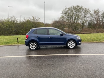 Used Volkswagen Polo 2010 for sale - 78139423: Photo