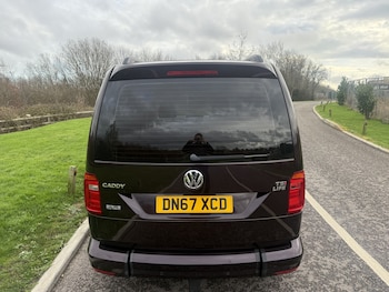 Used Volkswagen Caddy Life 2018 for sale - 77357234: Photo