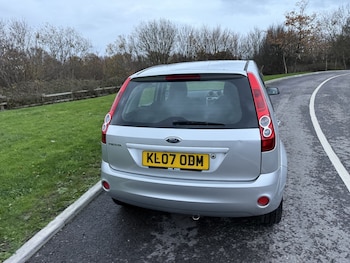 Used Ford Fiesta 2007 for sale - 76837081: Photo