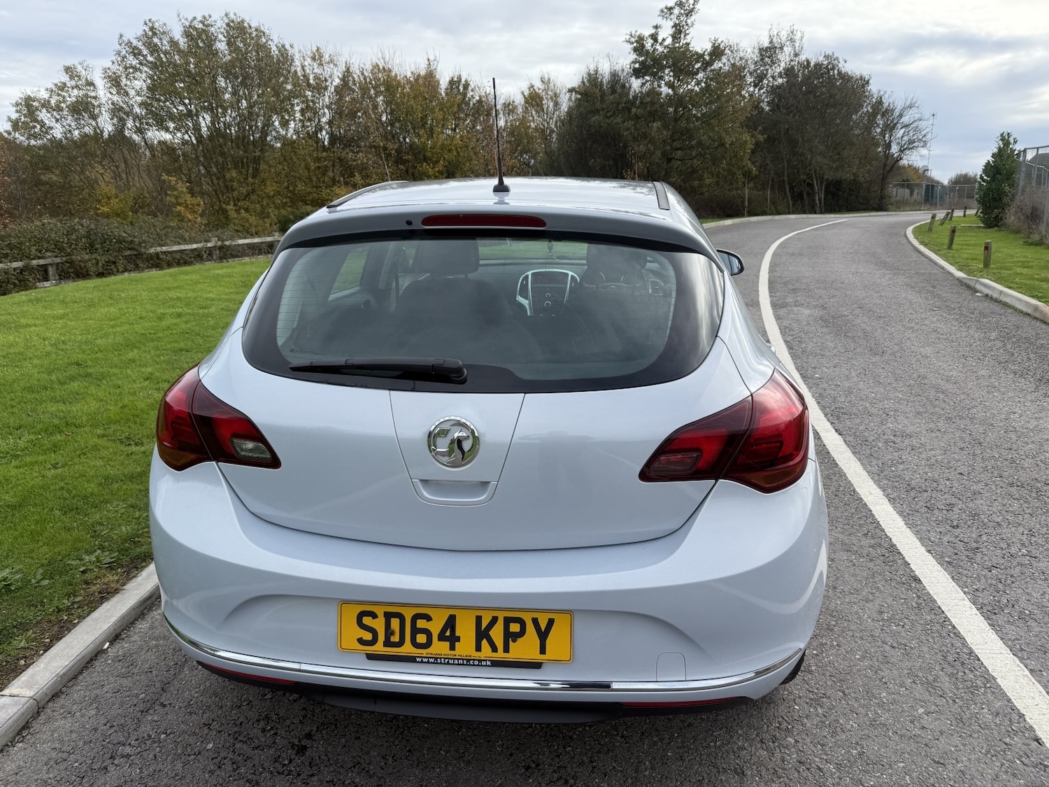 Used Vauxhall Astra 2014 for sale - 76471278: Photo 6