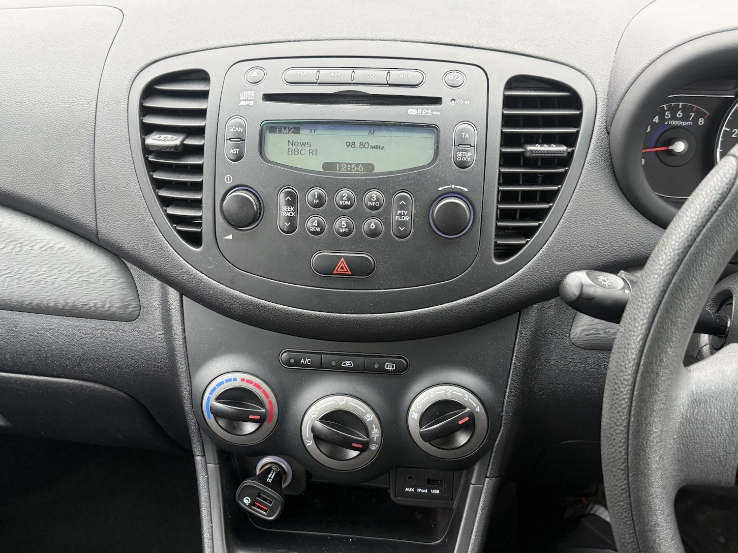 Used Hyundai i10 2013 for sale - 77135893: Photo 11