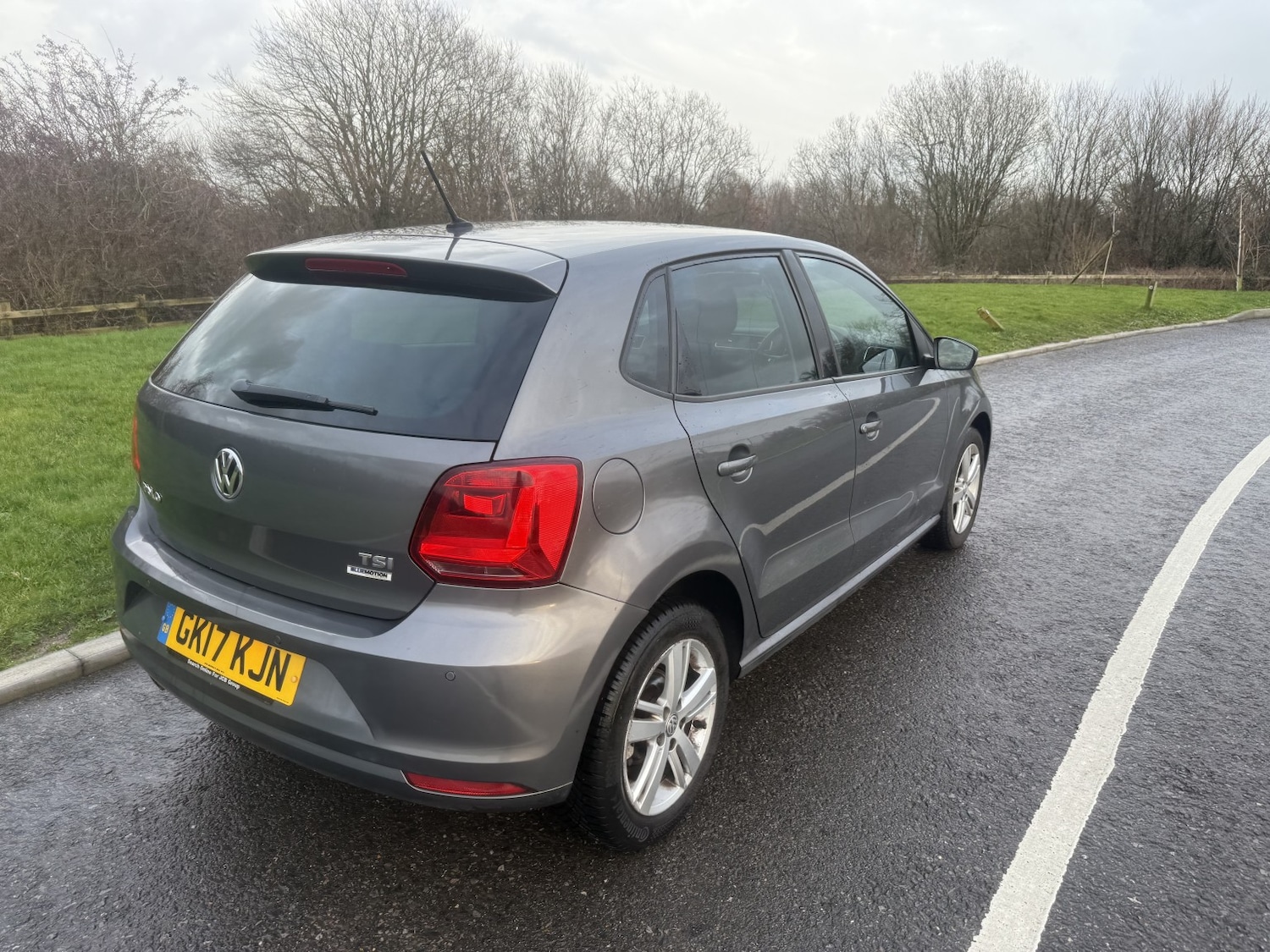 Used Volkswagen Polo 2017 for sale - 77173192: Photo 2