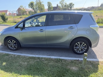 Used Toyota Verso 2013 for sale - 78526503: Photo