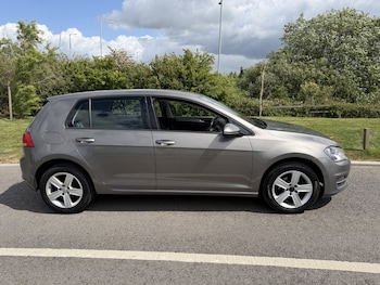 Used Volkswagen Golf 2014 for sale - 78558887: Photo