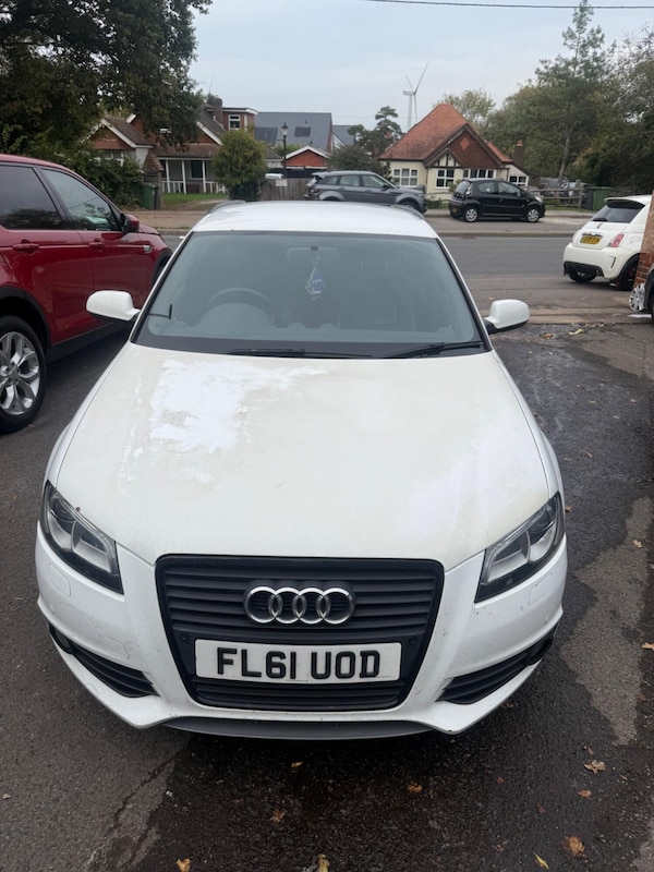 Used Audi A3 2011 for sale - 76313985: Photo 2