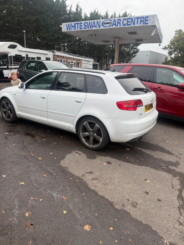 Used Audi A3 2011 for sale - 76313985: Photo 5