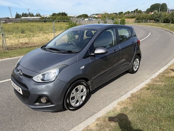 Used Hyundai i10 2014 for sale - 79073623: Photo