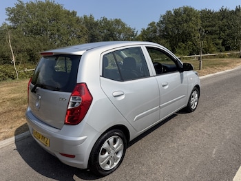 Used Hyundai i10 2013 for sale - 79246618: Photo