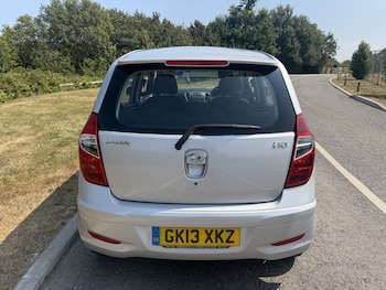 Used Hyundai i10 2013 for sale - 79246618: Photo