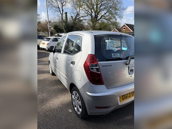 Used Hyundai i10 2013 for sale - 78219611: Photo