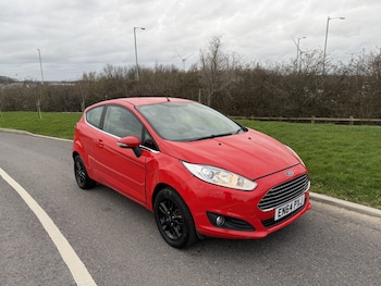 Used Ford Fiesta 2015 for sale - 77681846: Photo