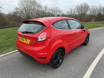 Used Ford Fiesta 2015 for sale - 77681846: Photo