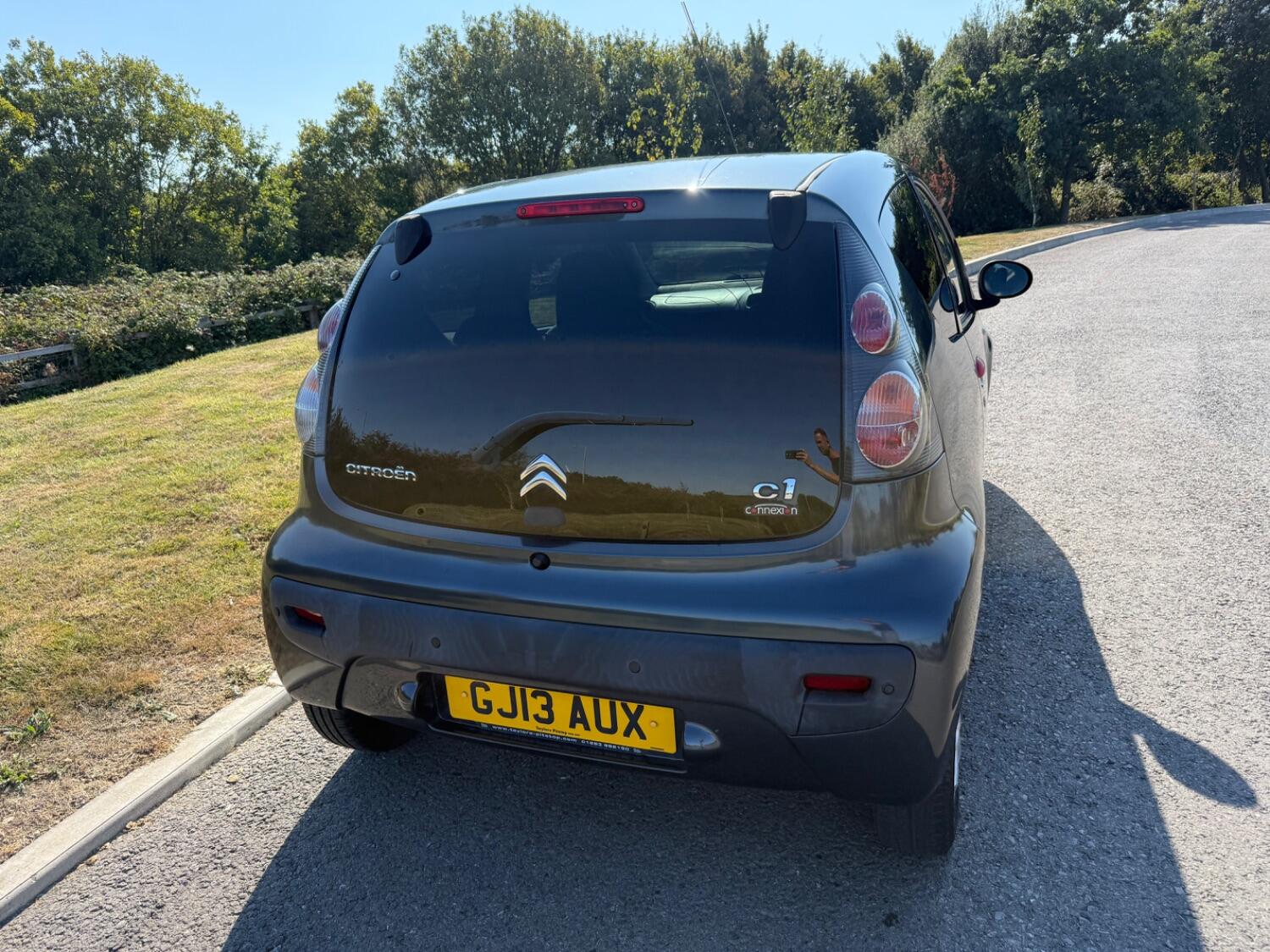 Vehicle 5