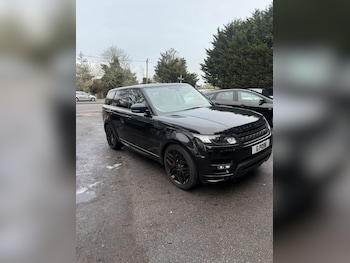 Used Land Rover Range Rover Sport 2015 for sale - 77089825: Photo