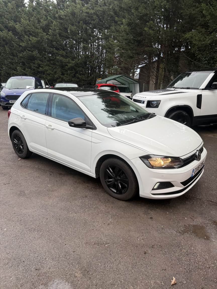 Used Volkswagen Polo 2018 for sale - 77370645: Photo 1